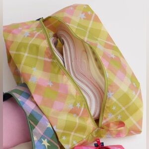 Baggu Yellow - Large only - 3D ZIP Pouch from the star plaid set (NWOT)
